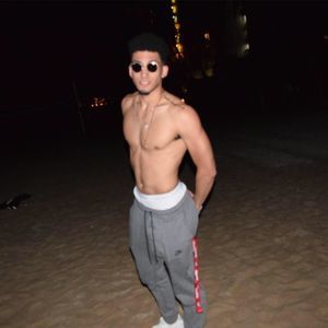 Meet your Posher, Fabian